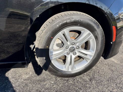 Used 2022 Dodge Charger SXT image 14