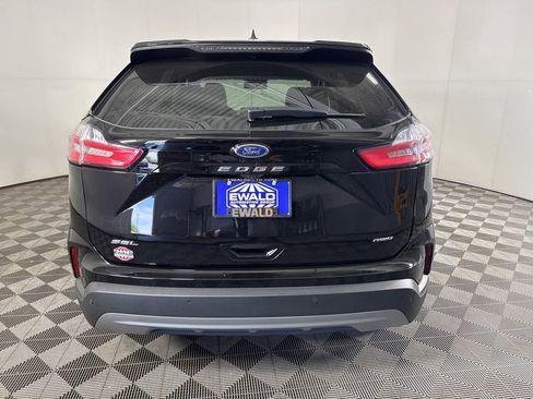 Used 2024 Ford Edge SEL w/ Convenience Package AWD/4WD image 8