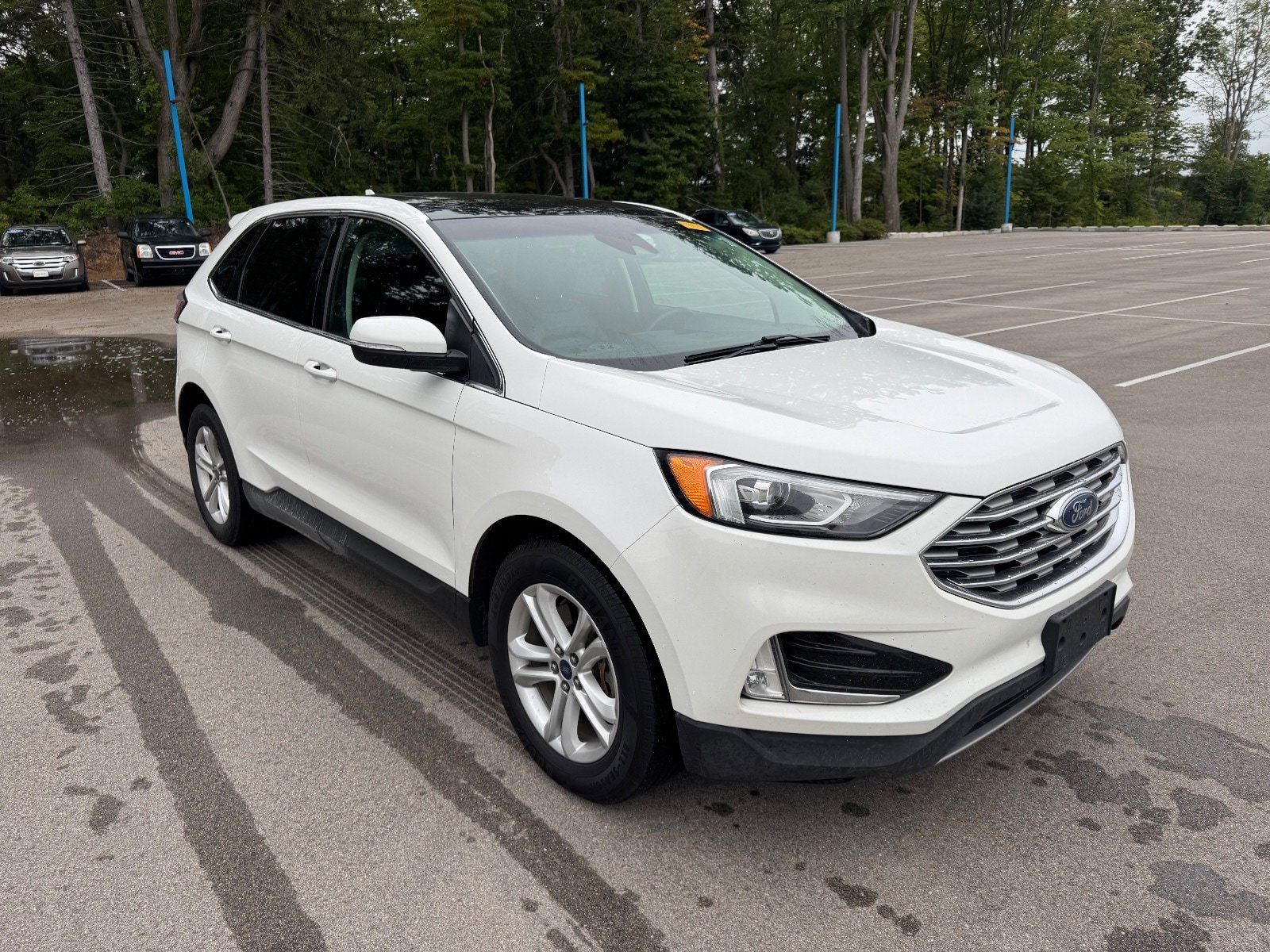 Used 2020 Ford Edge SEL w/ Cold Weather Package AWD/4WD image 3