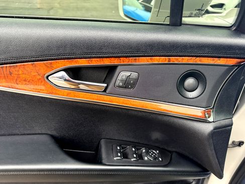 Used 2019 Lincoln Nautilus Reserve w/ Drivers Assistance Package image 10