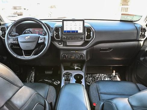 Used 2023 Ford Bronco Sport Outer Banks w/ Tech Package image 13