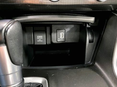 Used 2018 Honda Accord Sport image 15