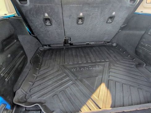 Used 2021 Jeep Wrangler Unlimited Sport S image 23