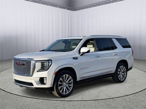 Used 2022 GMC Yukon Denali image 1