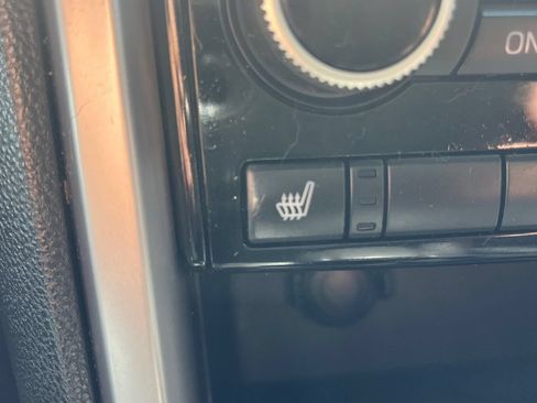 Used 2019 Subaru Ascent Limited AWD/4WD image 19