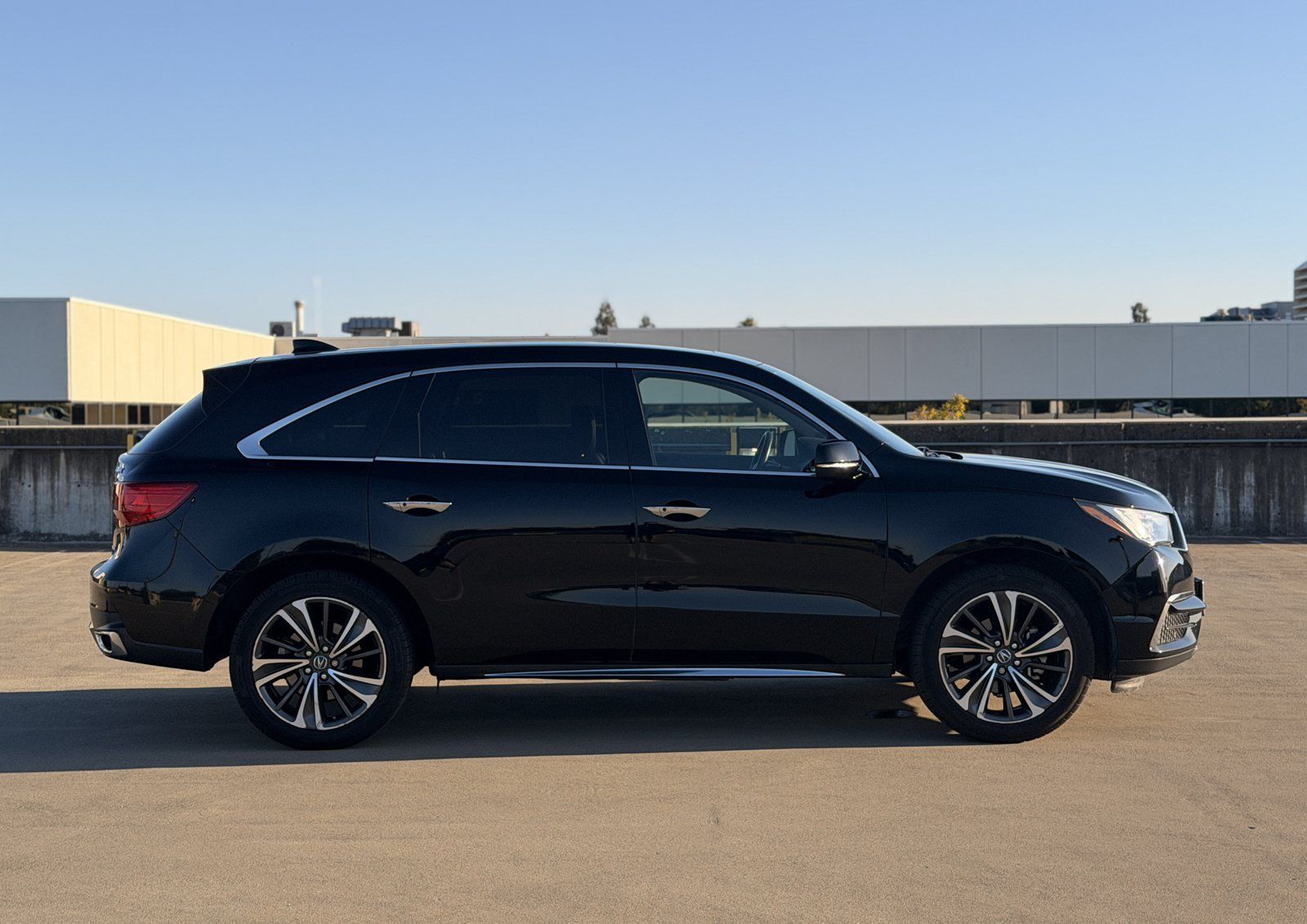 Used 2020 Acura MDX w/ Technology Package AWD/4WD image 6