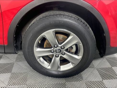 Used 2015 Toyota RAV4 XLE AWD/4WD image 10