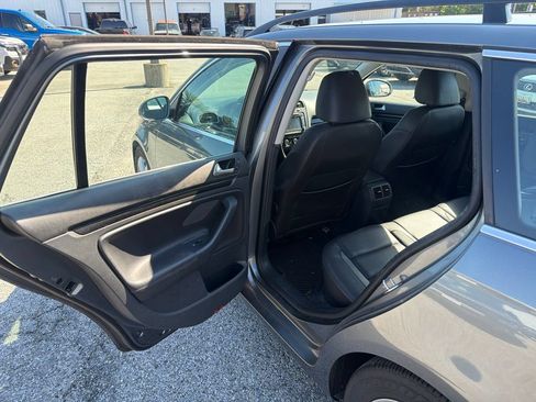 Used 2014 Volkswagen Jetta TDI FWD image 10