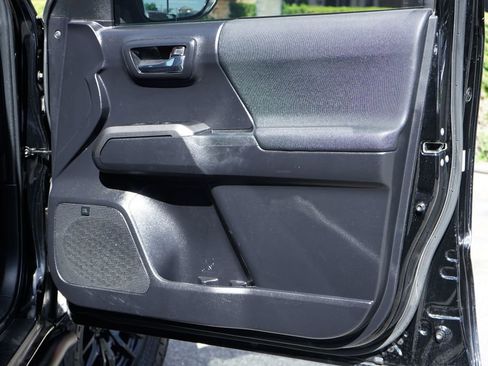 Used 2020 Toyota Tacoma TRD Pro image 44