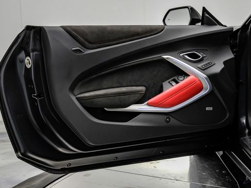 Used 2024 Chevrolet Camaro ZL1 RWD image 93