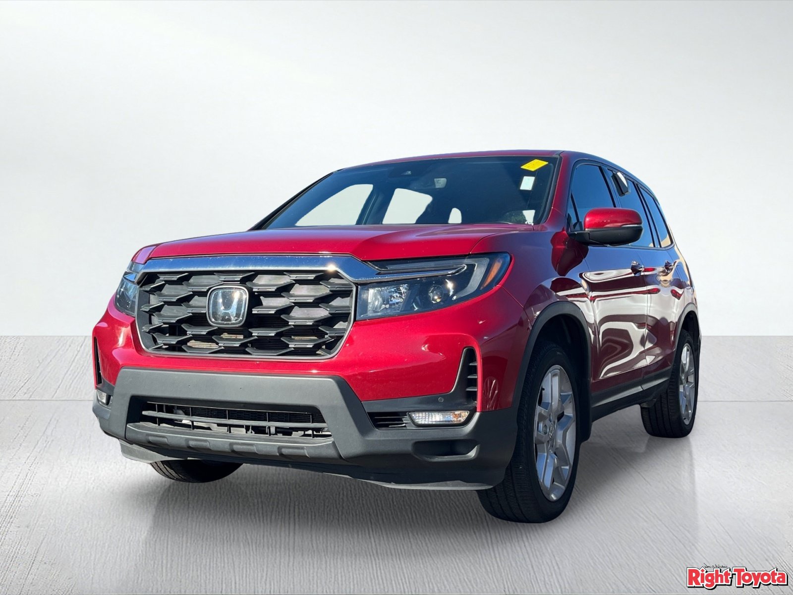 Used 2024 Honda Passport EX-L image 2