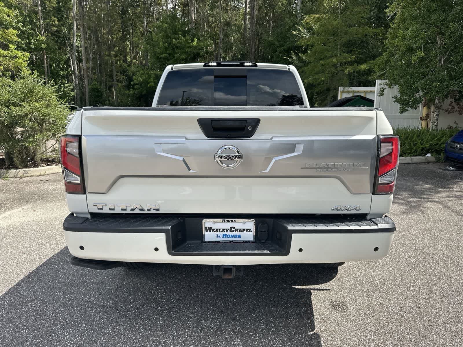 Used 2021 Nissan Titan Platinum Reserve w/ Moonroof Package AWD/4WD image 5