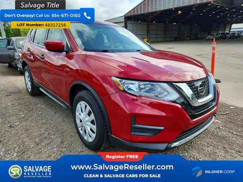 Used 2017 Nissan Rogue S image 5