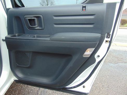 Used 2013 Honda Ridgeline Sport image 22