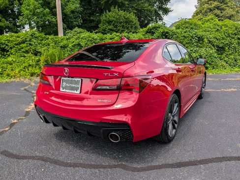 Used 2018 Acura TLX V6 w/ Technology & A-SPEC Pkg AWD/4WD image 5