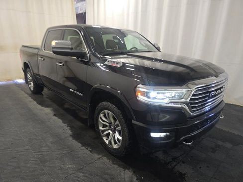 Used 2022 RAM 1500 Limited image 3