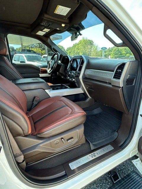 Used 2022 Ford F250 King Ranch w/ King Ranch Ultimate Package AWD/4WD image 8