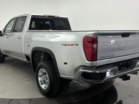 Used 2023 Chevrolet Silverado 3500 LT w/ Gooseneck/5TH Wheel Package image 5