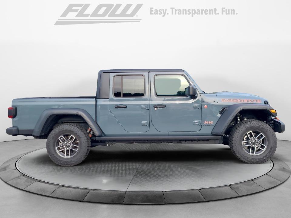 Used 2026 Jeep Gladiator Mojave AWD/4WD image 10