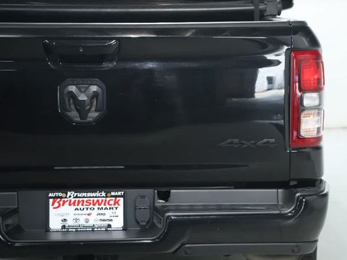 Used 2019 RAM 1500 Big Horn AWD/4WD image 45