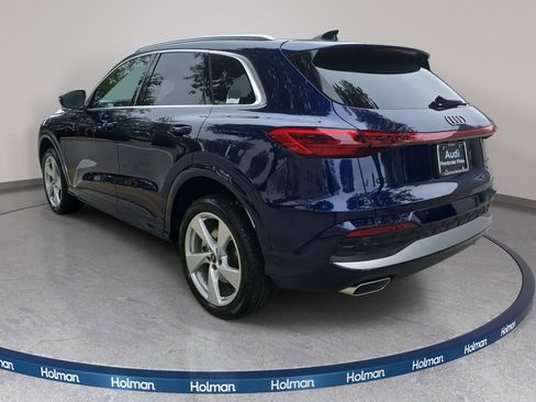 Used 2025 Audi Q5 Premium Plus w/ Premium Plus AWD/4WD image 8
