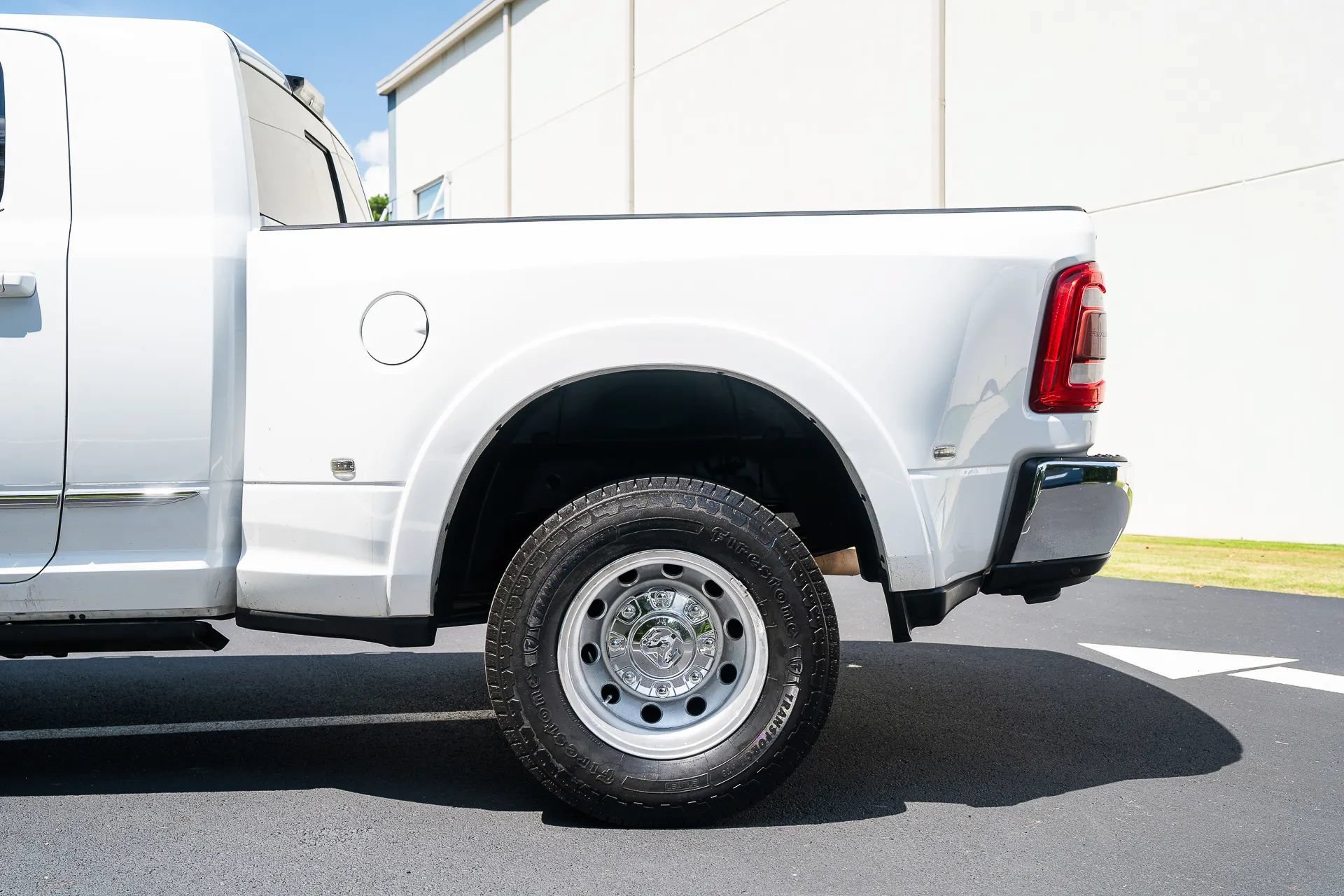 Used 2019 RAM 3500 Limited w/ Max Tow Package AWD/4WD image 5