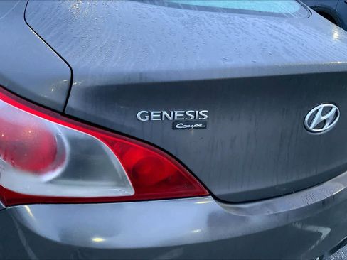 Used 2012 Hyundai Genesis 2.0T image 26