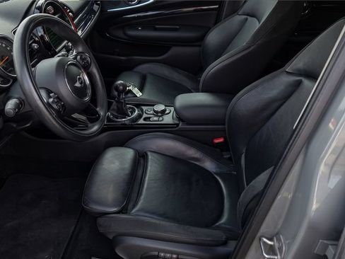 Used 2017 MINI Cooper Clubman S FWD image 5