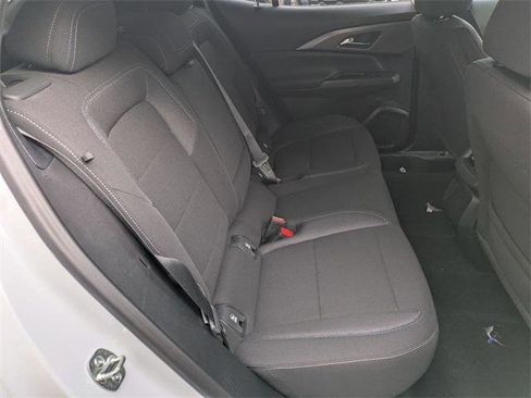 New 2026 Chevrolet Equinox EV LT image 26