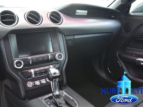 Used 2018 Ford Mustang GT Premium RWD image 14