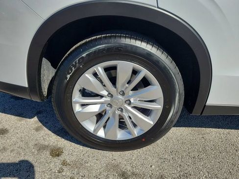 New 2026 Mitsubishi Outlander ES FWD image 7