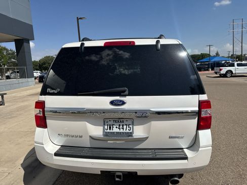 Used 2017 Ford Expedition Platinum AWD/4WD image 10
