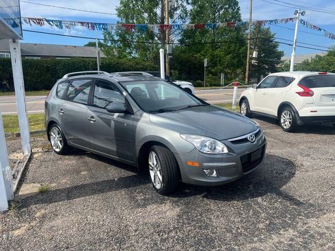 Used 2011 Hyundai Elantra FWD image 3