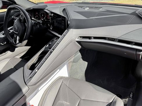 Used 2025 Chevrolet Corvette Z06 image 29