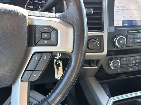 Used 2021 Ford F350 Lariat w/ Chrome Package image 43