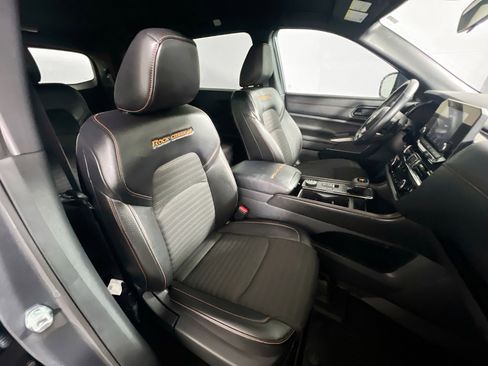 Used 2024 Nissan Pathfinder Rock Creek image 31