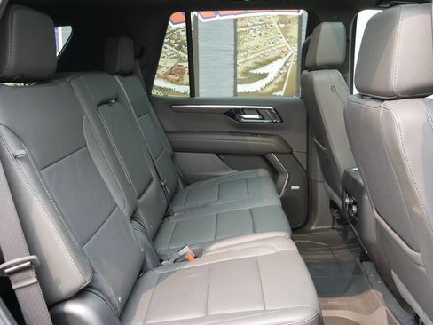 New 2026 Chevrolet Tahoe Z71 w/ Comfort Package AWD/4WD image 16