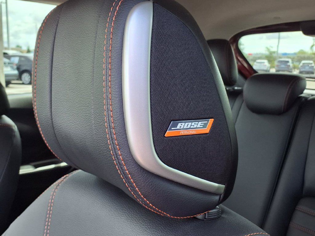 Used 2020 Nissan Kicks SR w/ SR Premium Package FWD image 26