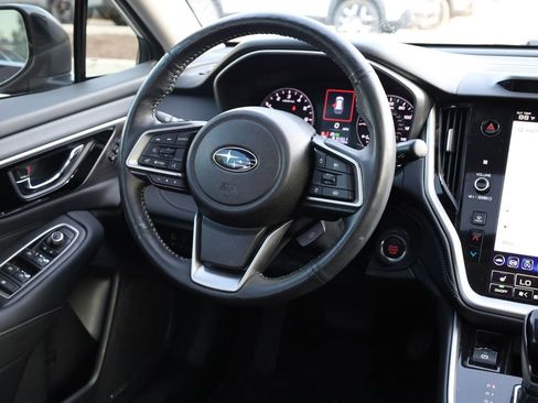 Used 2024 Subaru Outback Limited image 24
