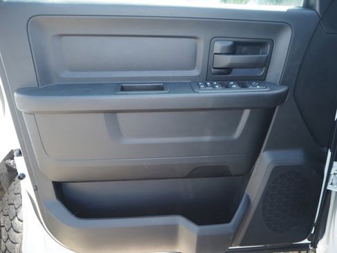 New 2025 RAM 3500 Tradesman w/ Chrome Appearance Group image 30