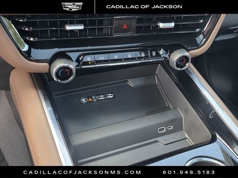 Used 2025 Chevrolet Tahoe High Country RWD image 27