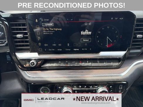 Used 2023 GMC Sierra 1500 SLT w/ SLT Premium Package AWD/4WD image 25