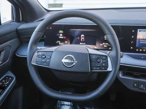 New 2026 Nissan Leaf w/ Illuminated Package FWD image 16