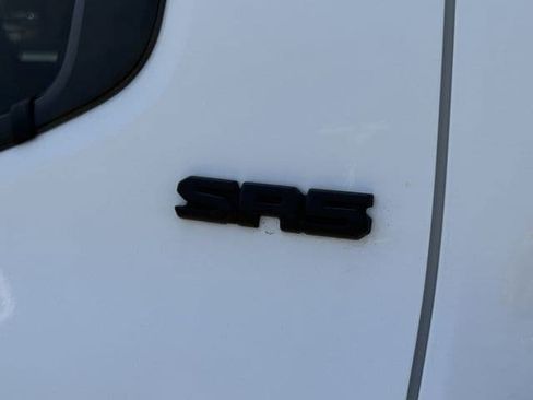 Used 2025 Toyota Tacoma SR5 RWD image 8