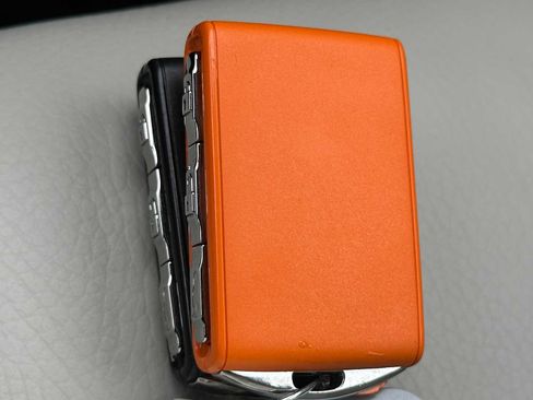 Used 2025 Volvo XC90 T8 Plus w/ Protection Package Premier image 34