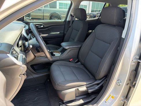 Used 2020 GMC Acadia SLE FWD image 15