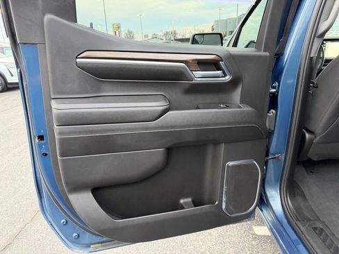 Used 2024 Chevrolet Silverado 1500 LT image 16