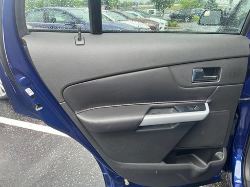 Used 2014 Ford Edge SEL w/ Equipment Group 205A AWD/4WD image 21