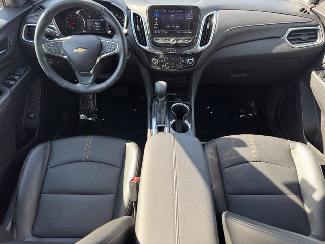 Used 2024 Chevrolet Equinox Premier AWD/4WD image 11