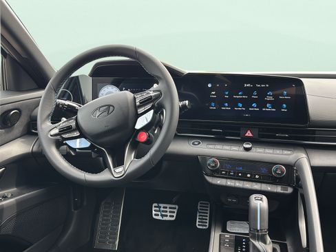 New 2026 Hyundai Elantra N FWD image 10